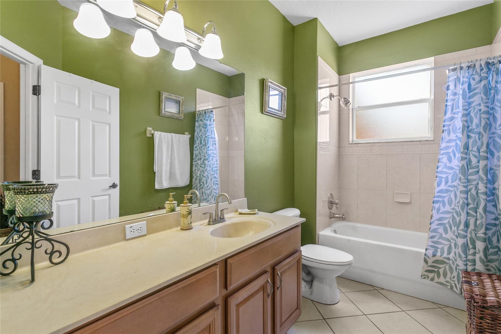 2136 LAUREL BLOSSOM CIR, OCOEE, FL, 34761