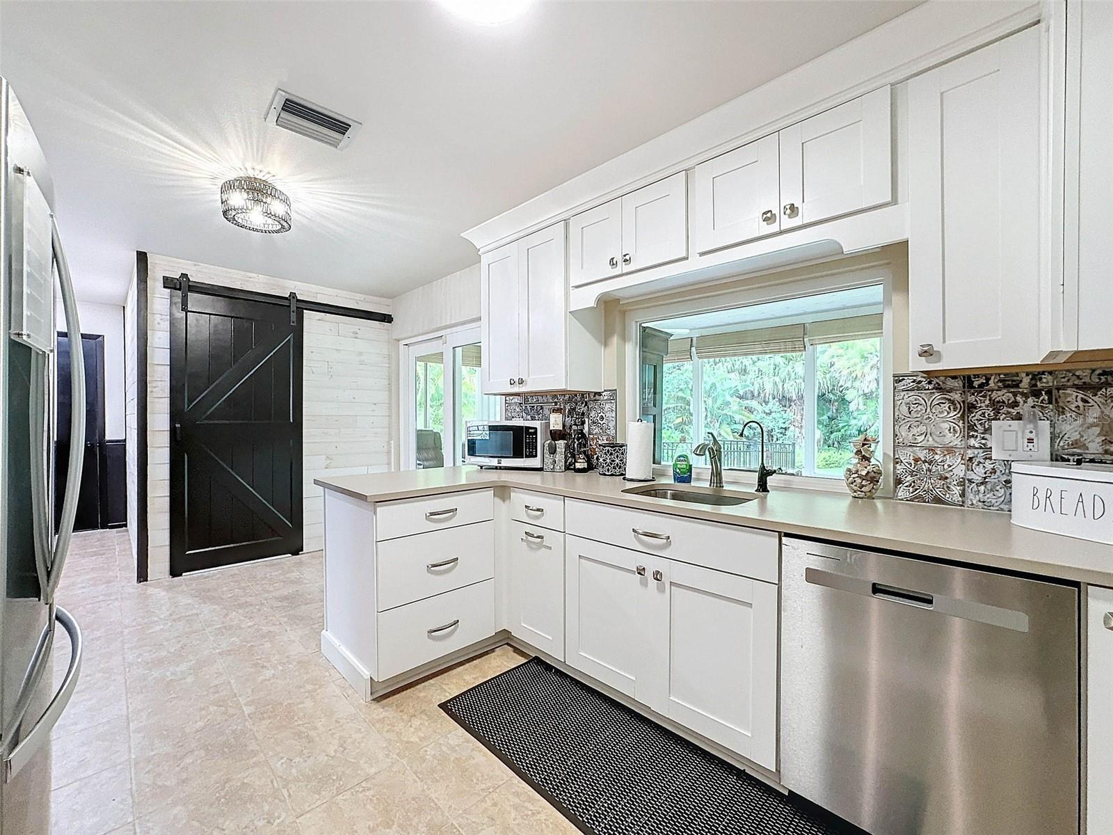 1010 MAINSAIL WAY, PALM HARBOR, FL, 34685