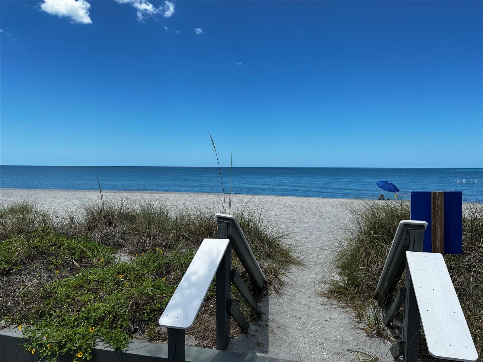 1555 TARPON CENTER DR #202, VENICE, FL, 34285