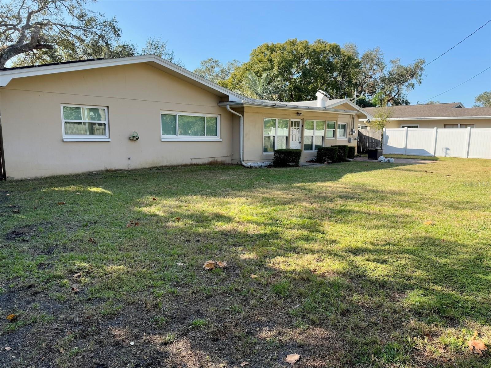 2260 ST CHARLES DR, CLEARWATER, FL, 33764