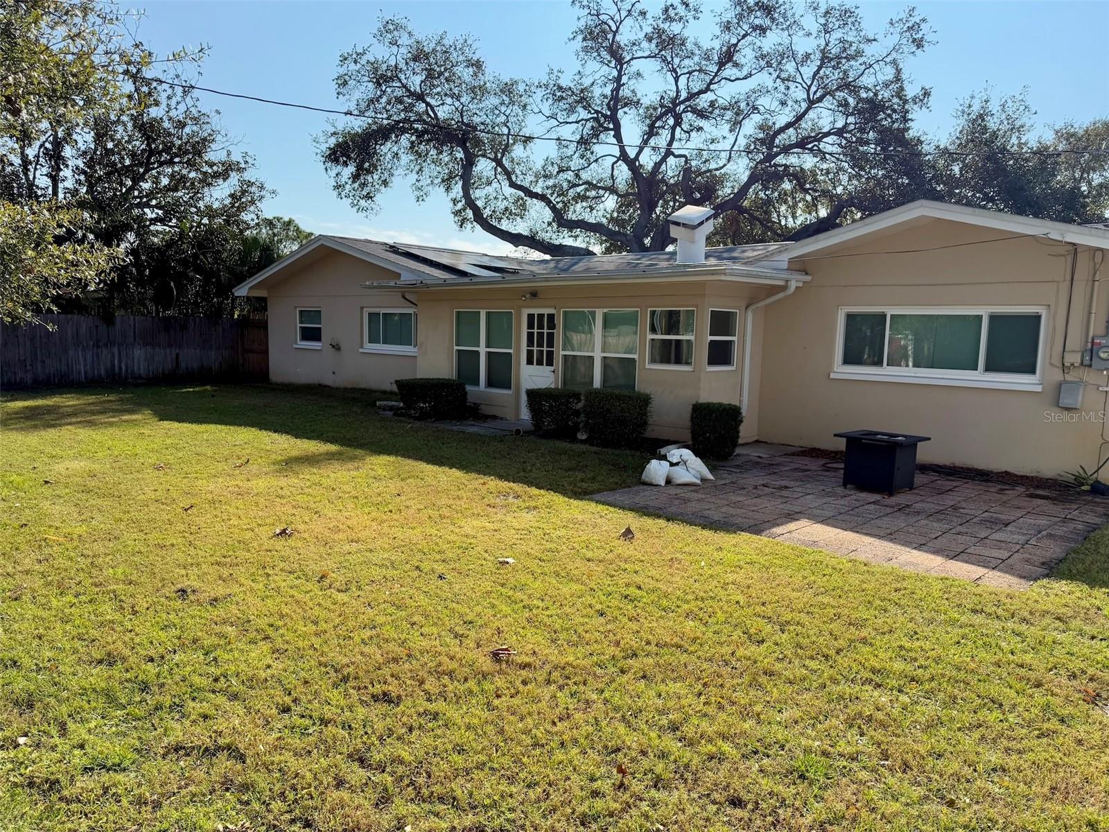 2260 ST CHARLES DR, CLEARWATER, FL, 33764