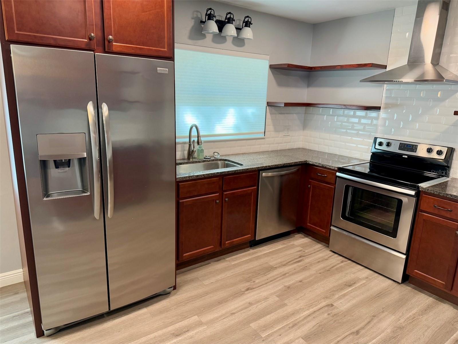 2260 ST CHARLES DR, CLEARWATER, FL, 33764