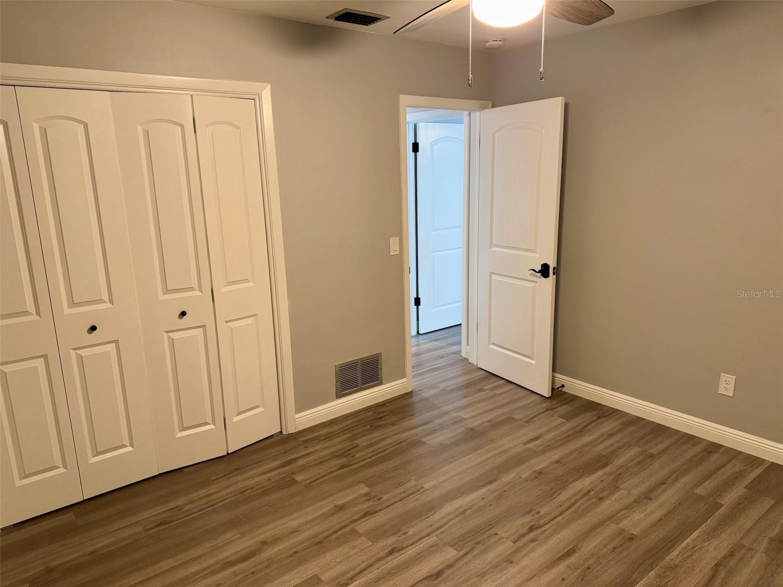 2260 ST CHARLES DR, CLEARWATER, FL, 33764