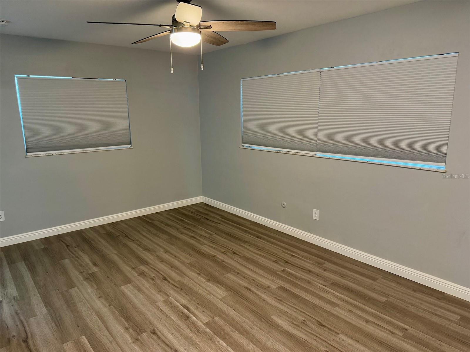 2260 ST CHARLES DR, CLEARWATER, FL, 33764