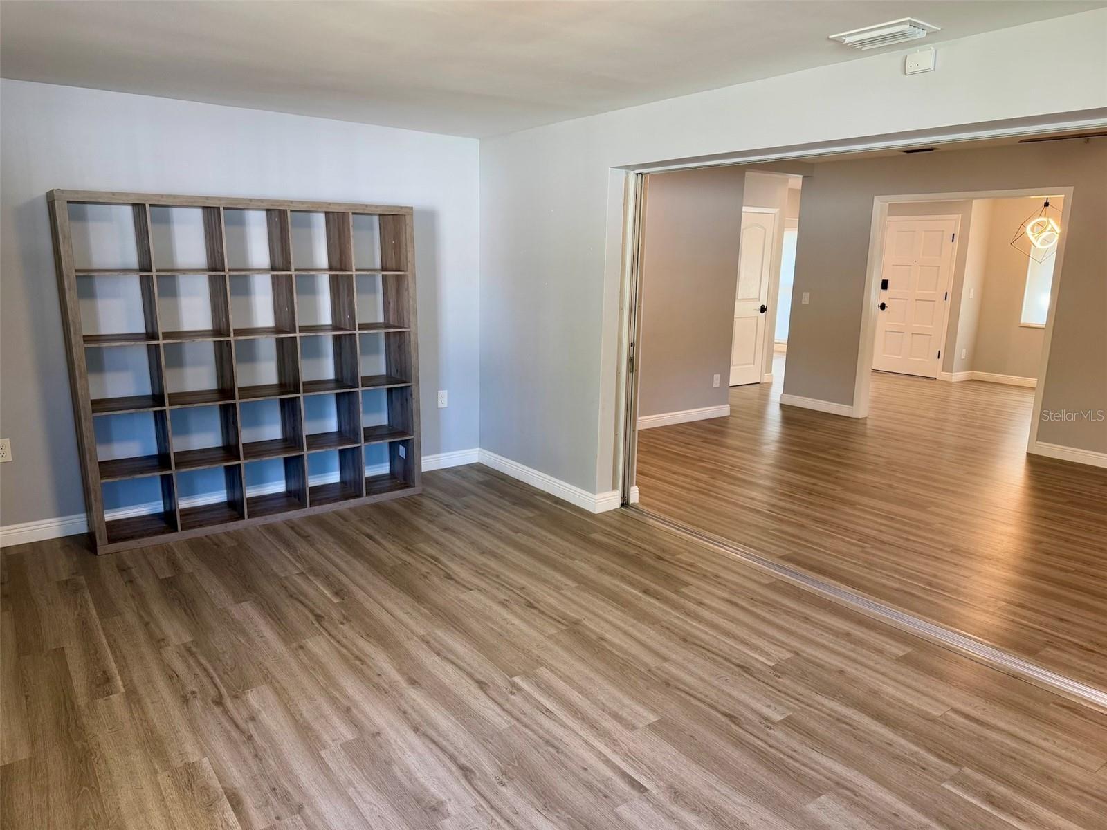 2260 ST CHARLES DR, CLEARWATER, FL, 33764