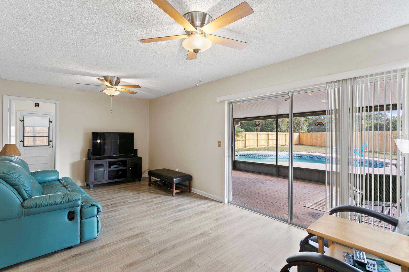 7601 OAKMOOR DR, TAMPA, FL, 33634