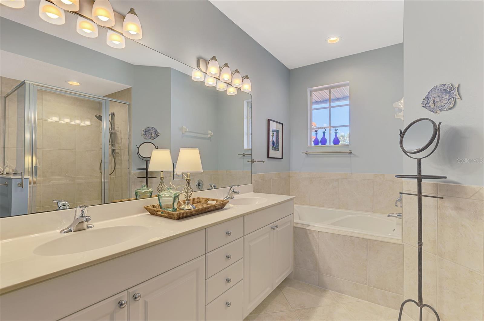 4628 CLUB DR #H201, PORT CHARLOTTE, FL, 33953