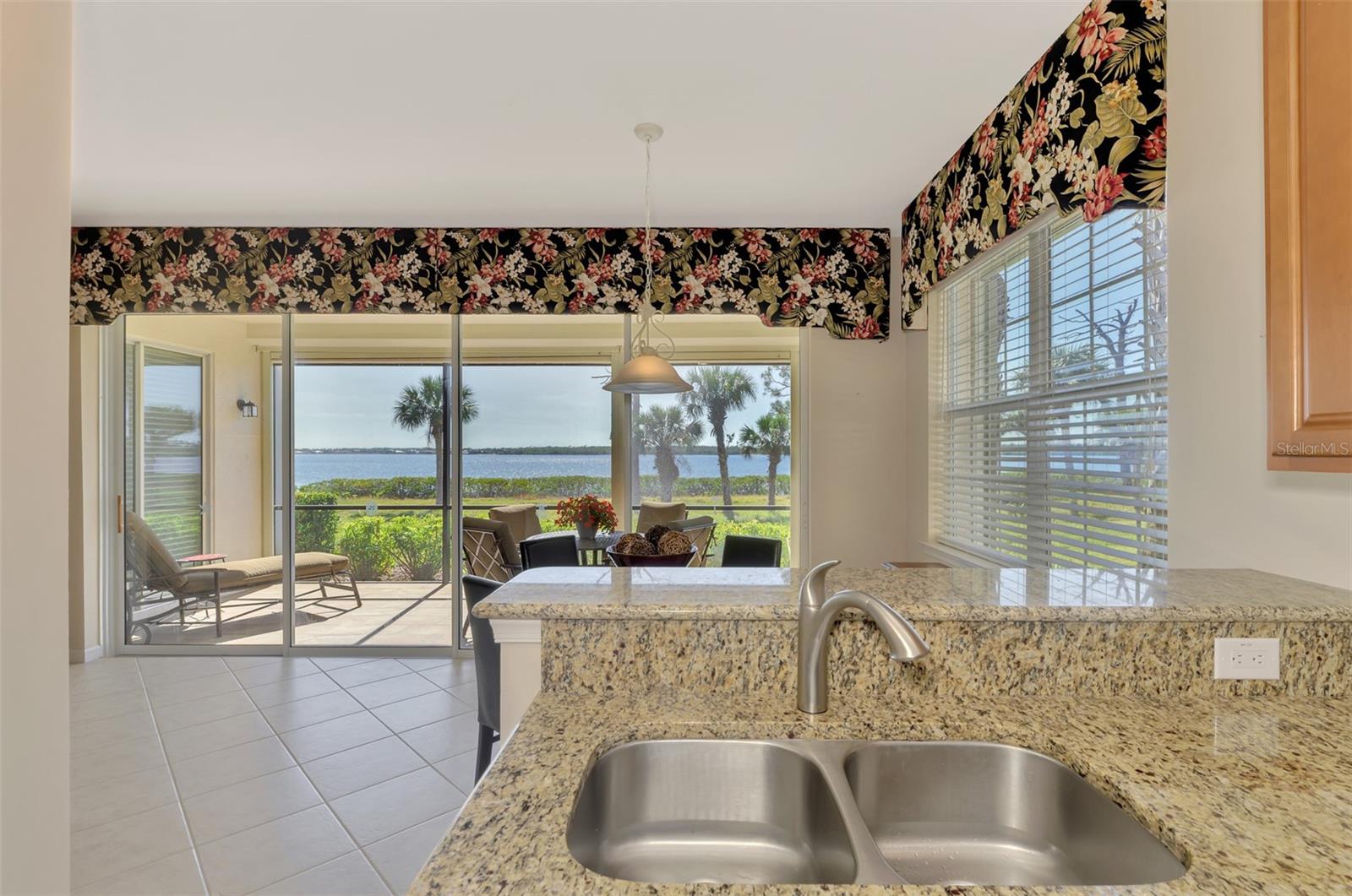 4732 CLUB DR #102, PORT CHARLOTTE, FL, 33953