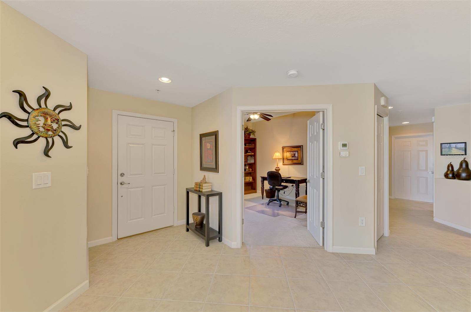 4732 CLUB DR #102, PORT CHARLOTTE, FL, 33953