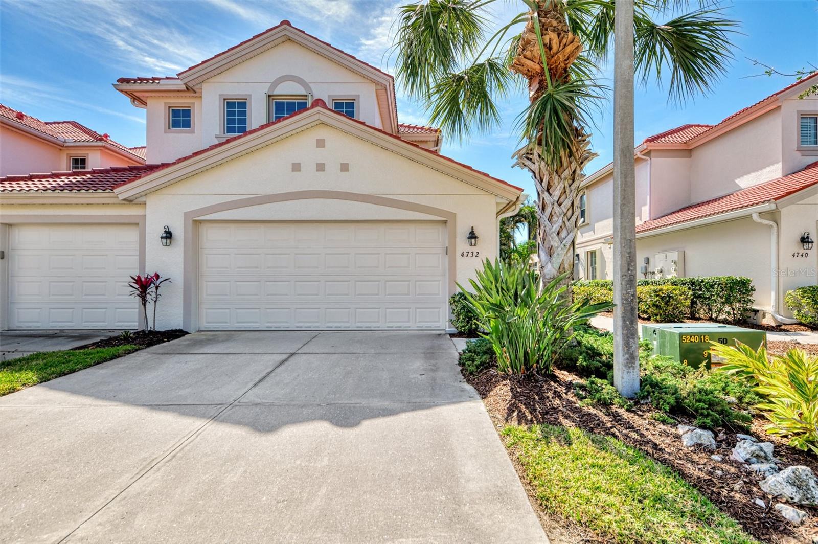 4732 CLUB DR #102, PORT CHARLOTTE, FL, 33953