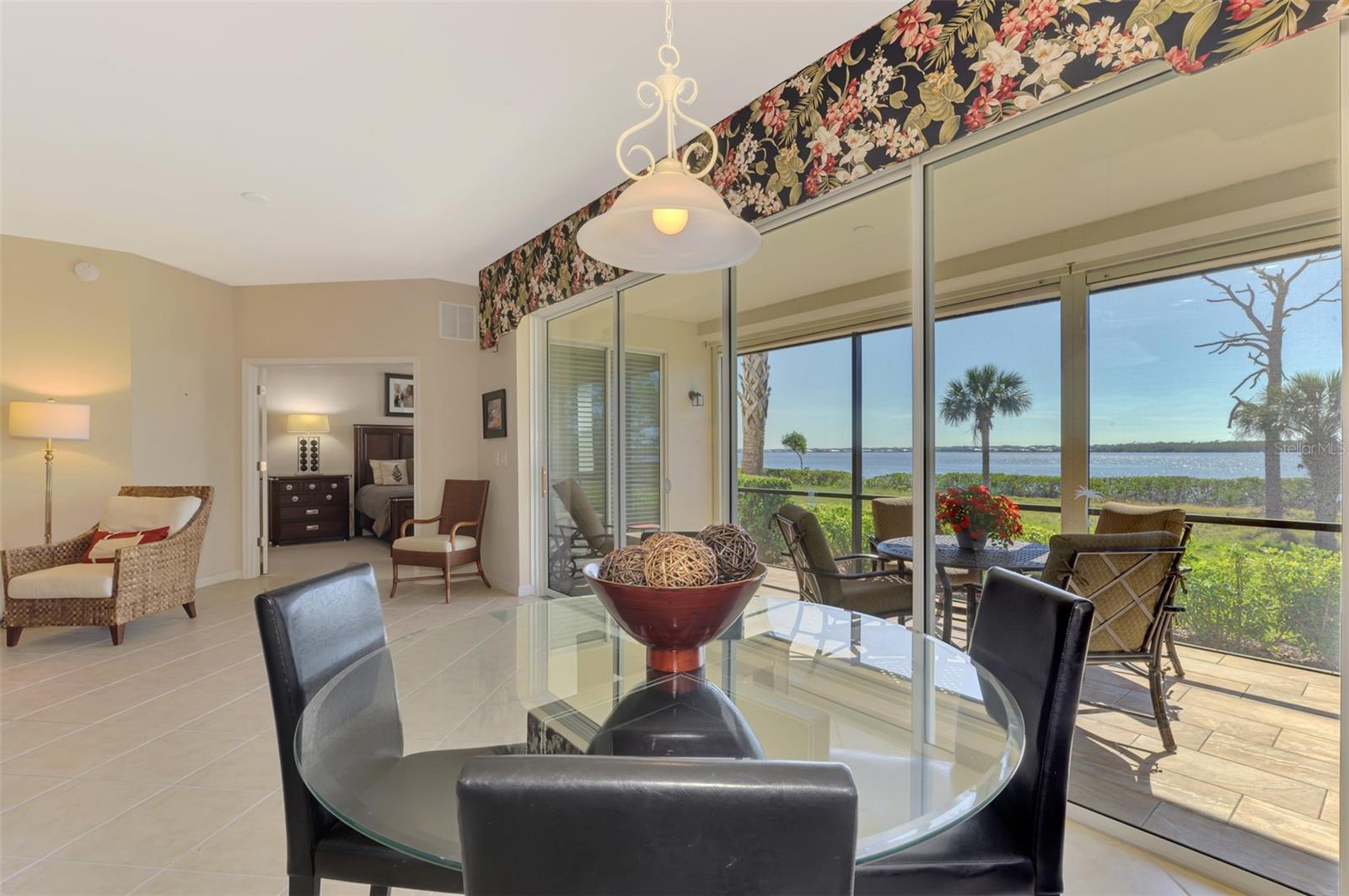 4732 CLUB DR #102, PORT CHARLOTTE, FL, 33953