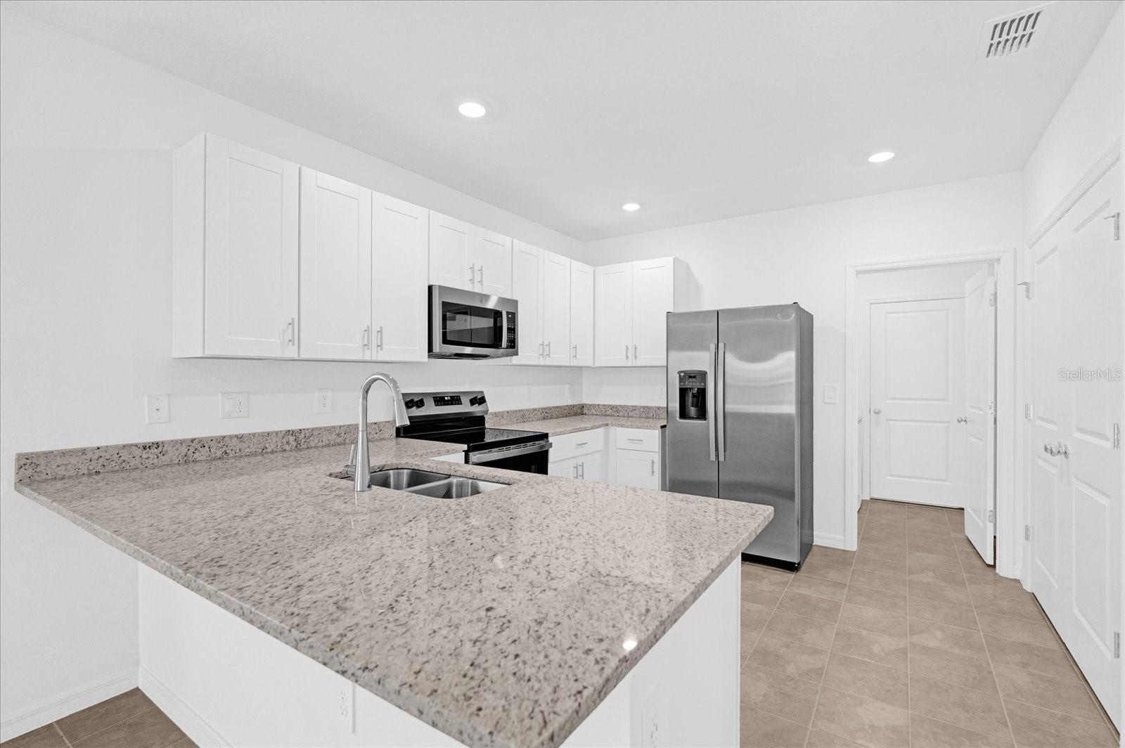 5647 NISPERO WAY, KISSIMMEE, FL, 34758