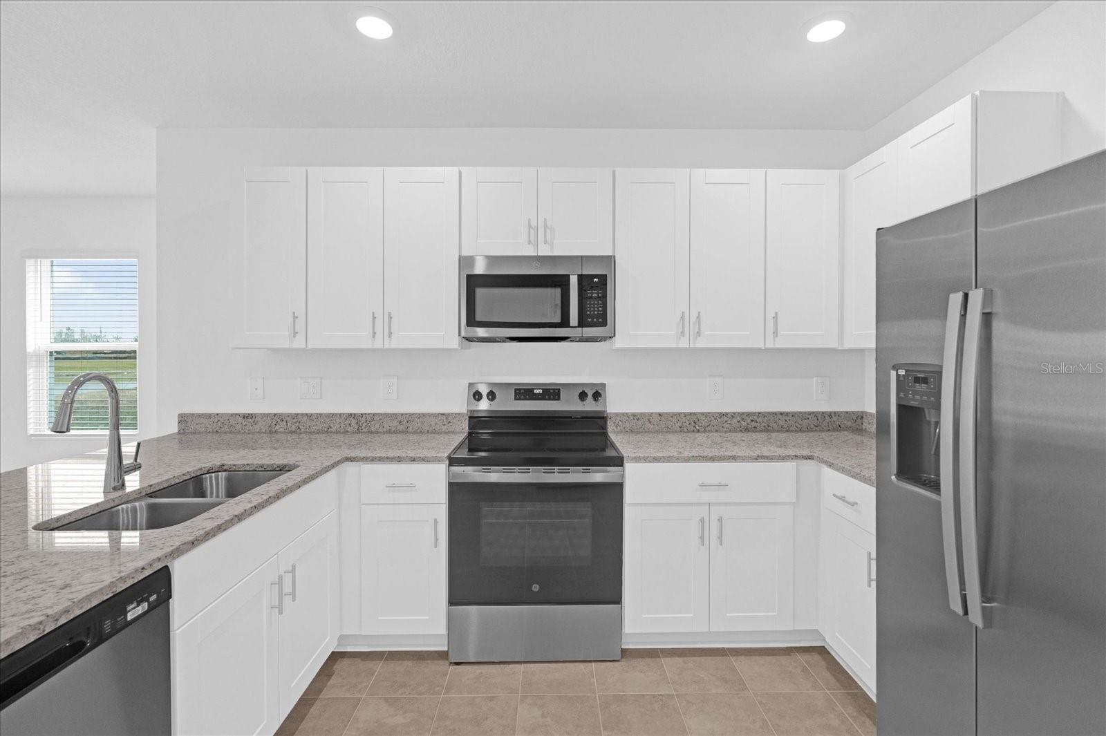 5647 NISPERO WAY, KISSIMMEE, FL, 34758