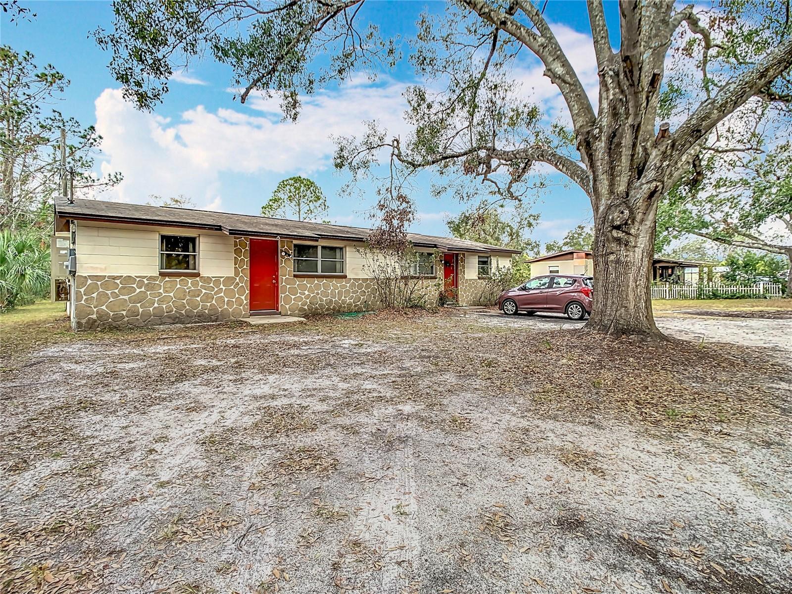 5510 DANIELS RD, TAMPA, FL, 33634