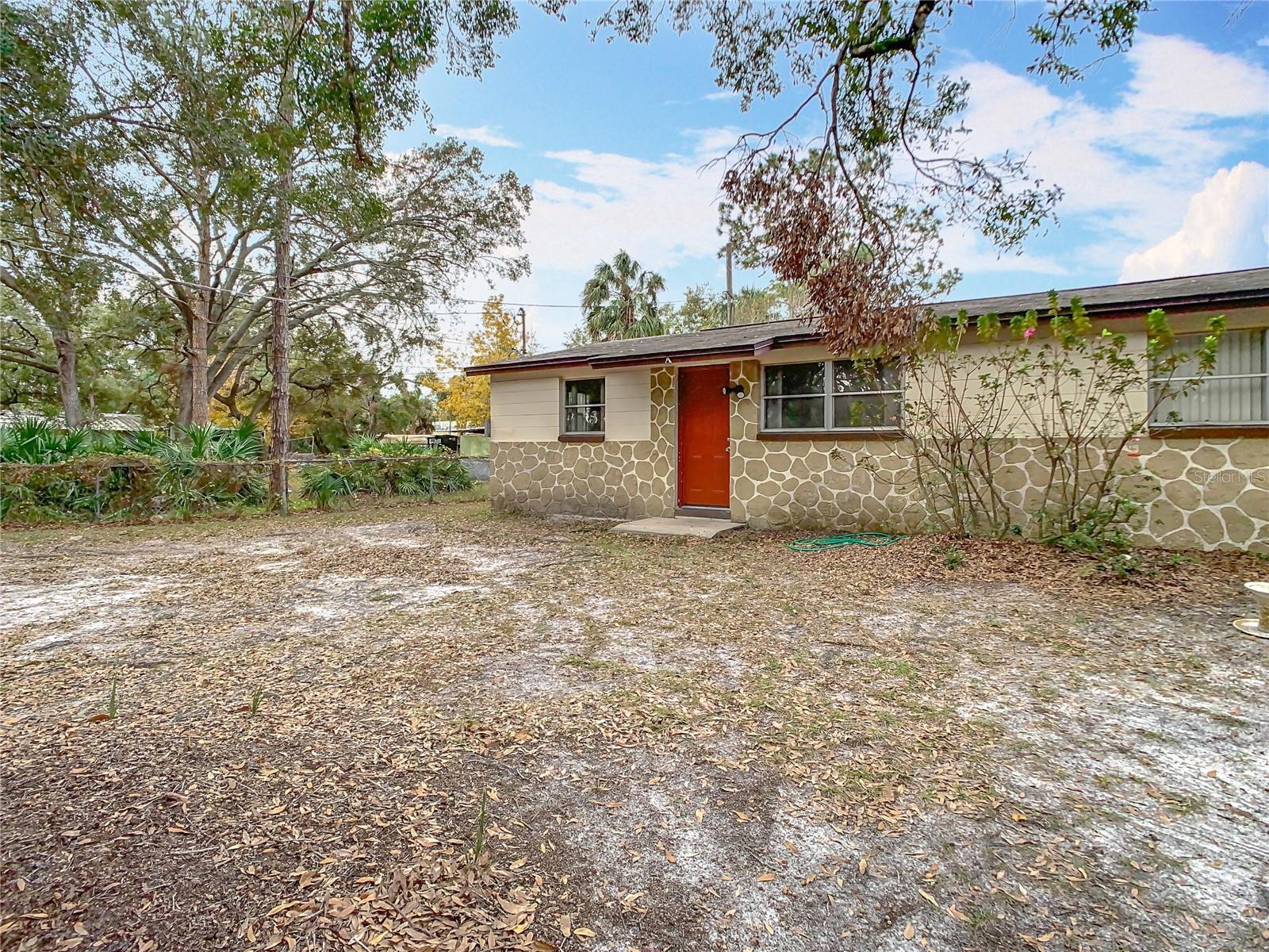 5510 DANIELS RD, TAMPA, FL, 33634
