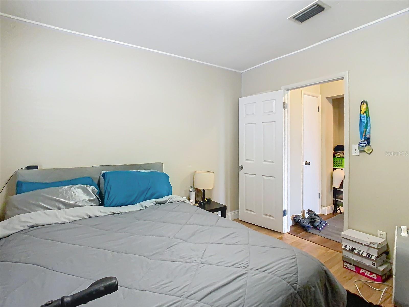 5512 DANIELS RD, TAMPA, FL, 33634