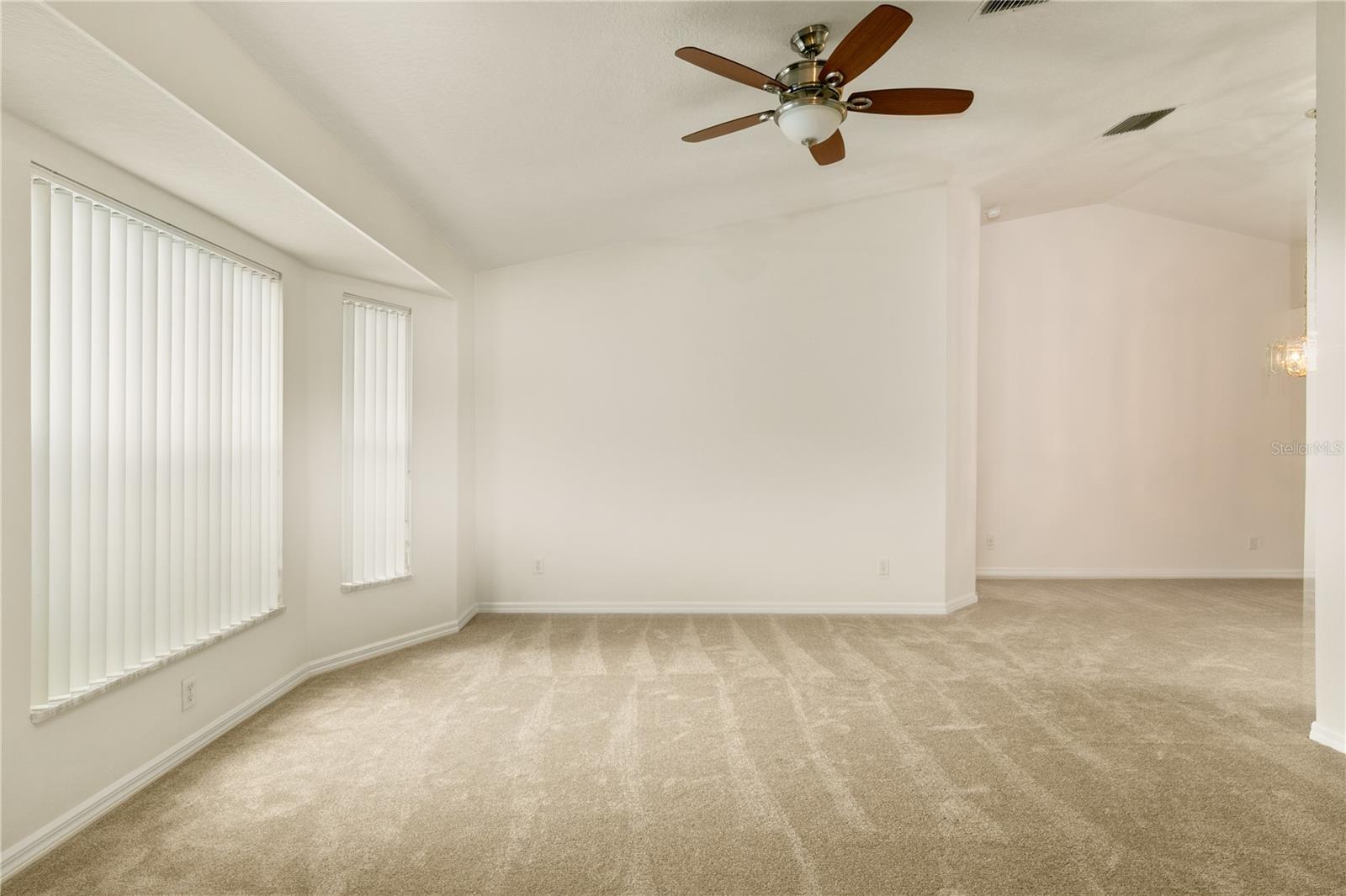 21721 LOCH HAVEN PASS, LEESBURG, FL, 34748