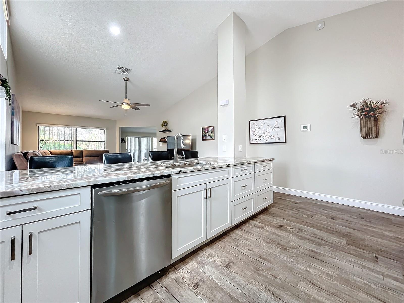 1530 REBECCA LN #401, DUNEDIN, FL, 34698