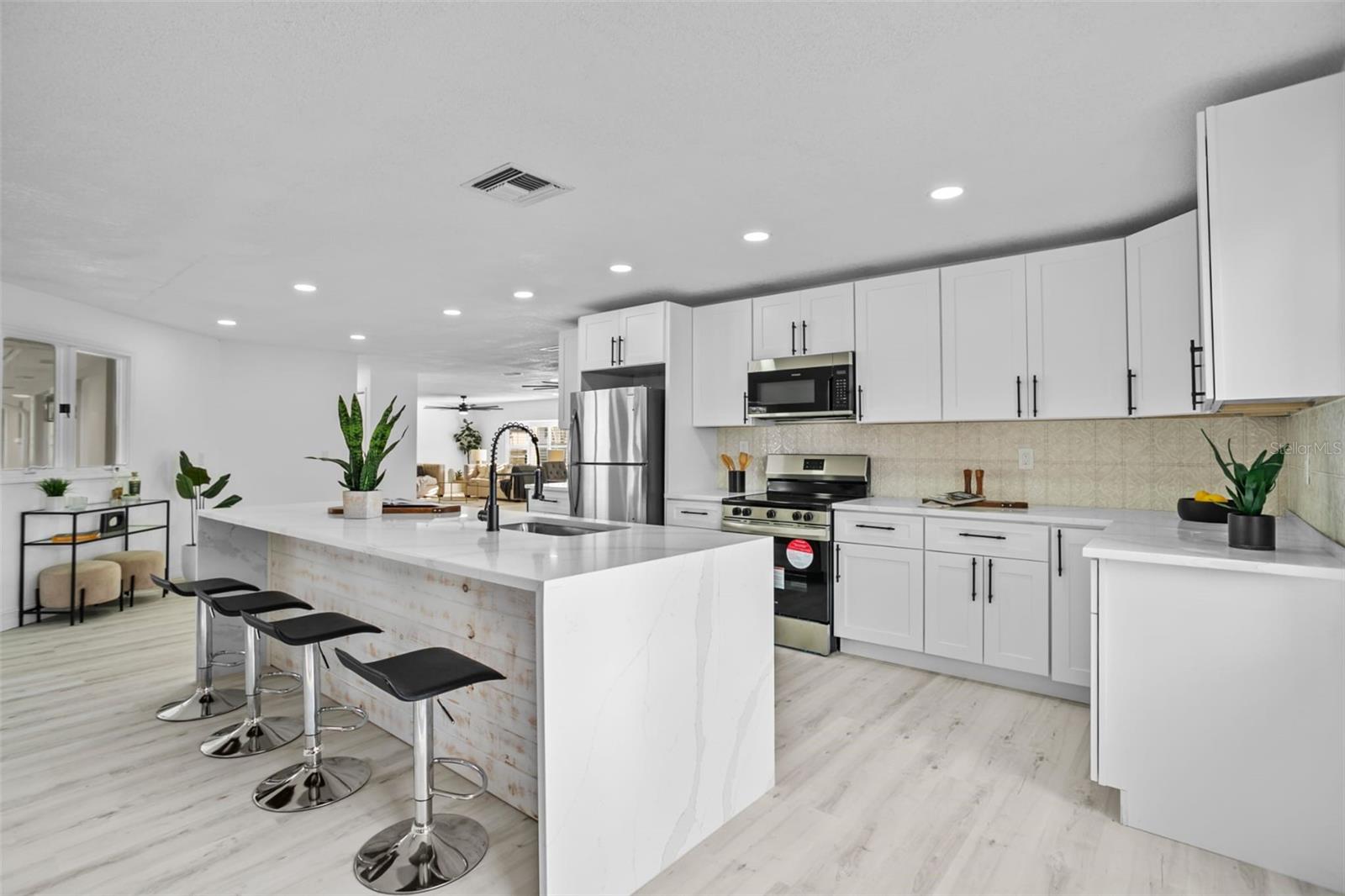 1758 WINFIELD CIR, CLEARWATER, FL, 33756