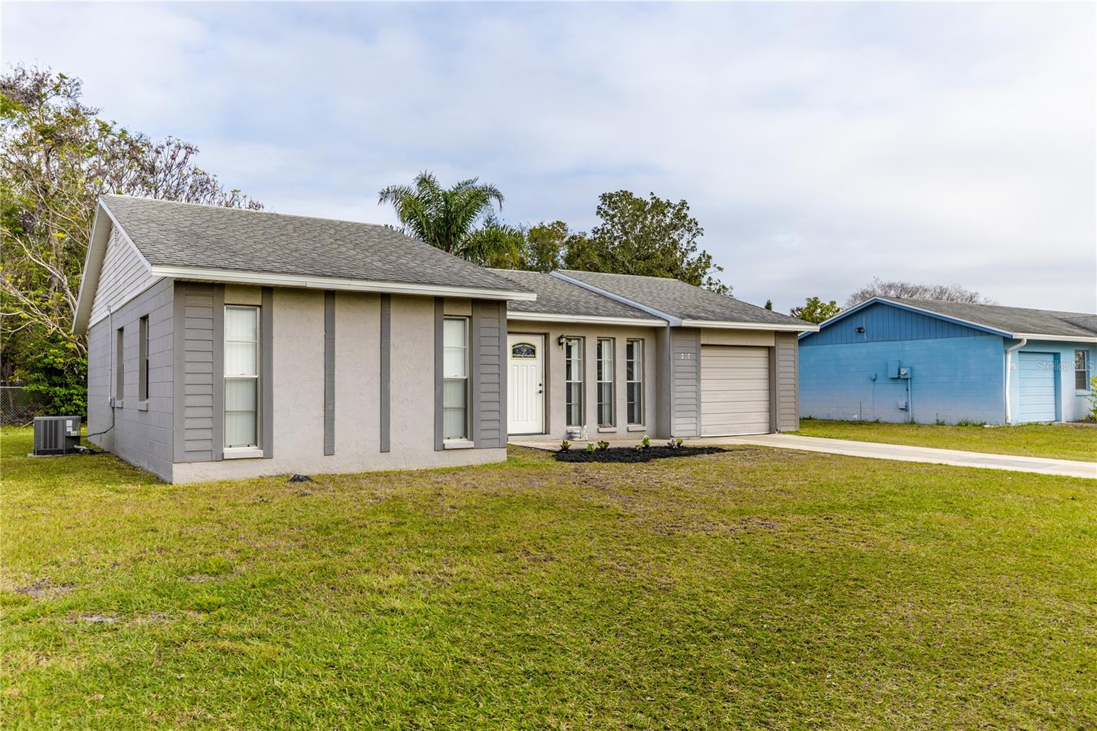 217 LA PAZ DR, KISSIMMEE, FL, 34743