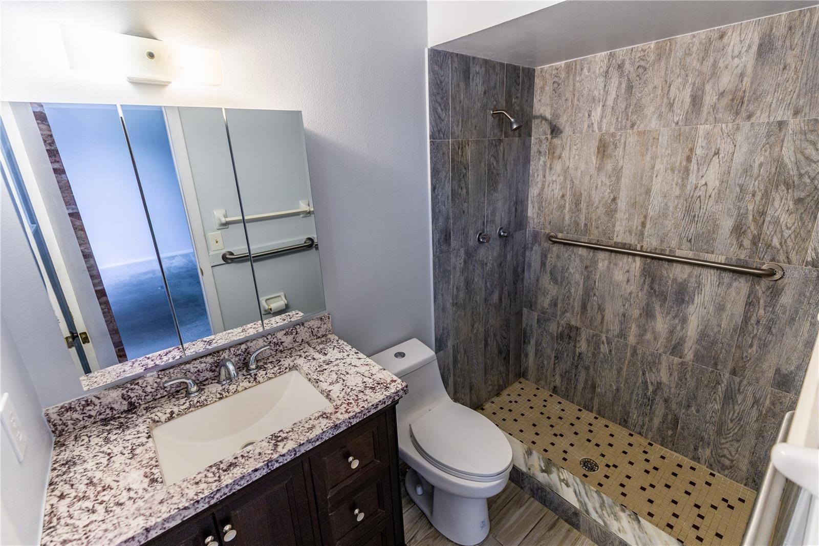 217 LA PAZ DR, KISSIMMEE, FL, 34743