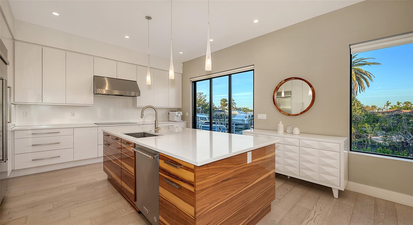 501 OUTRIGGER LN, LONGBOAT KEY, FL, 34228