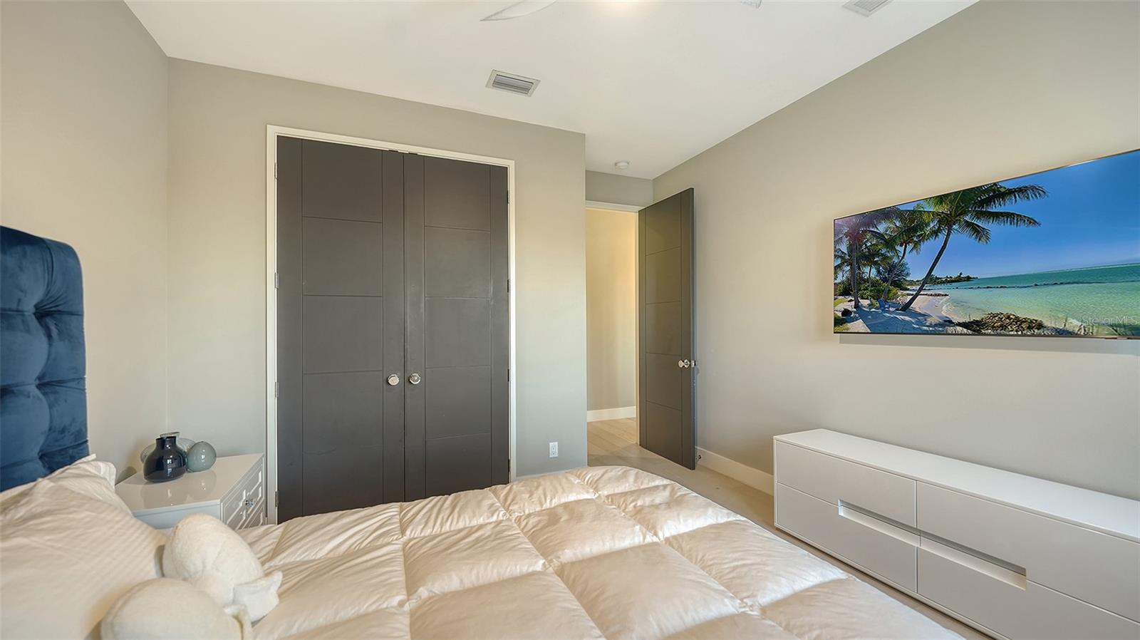 501 OUTRIGGER LN, LONGBOAT KEY, FL, 34228