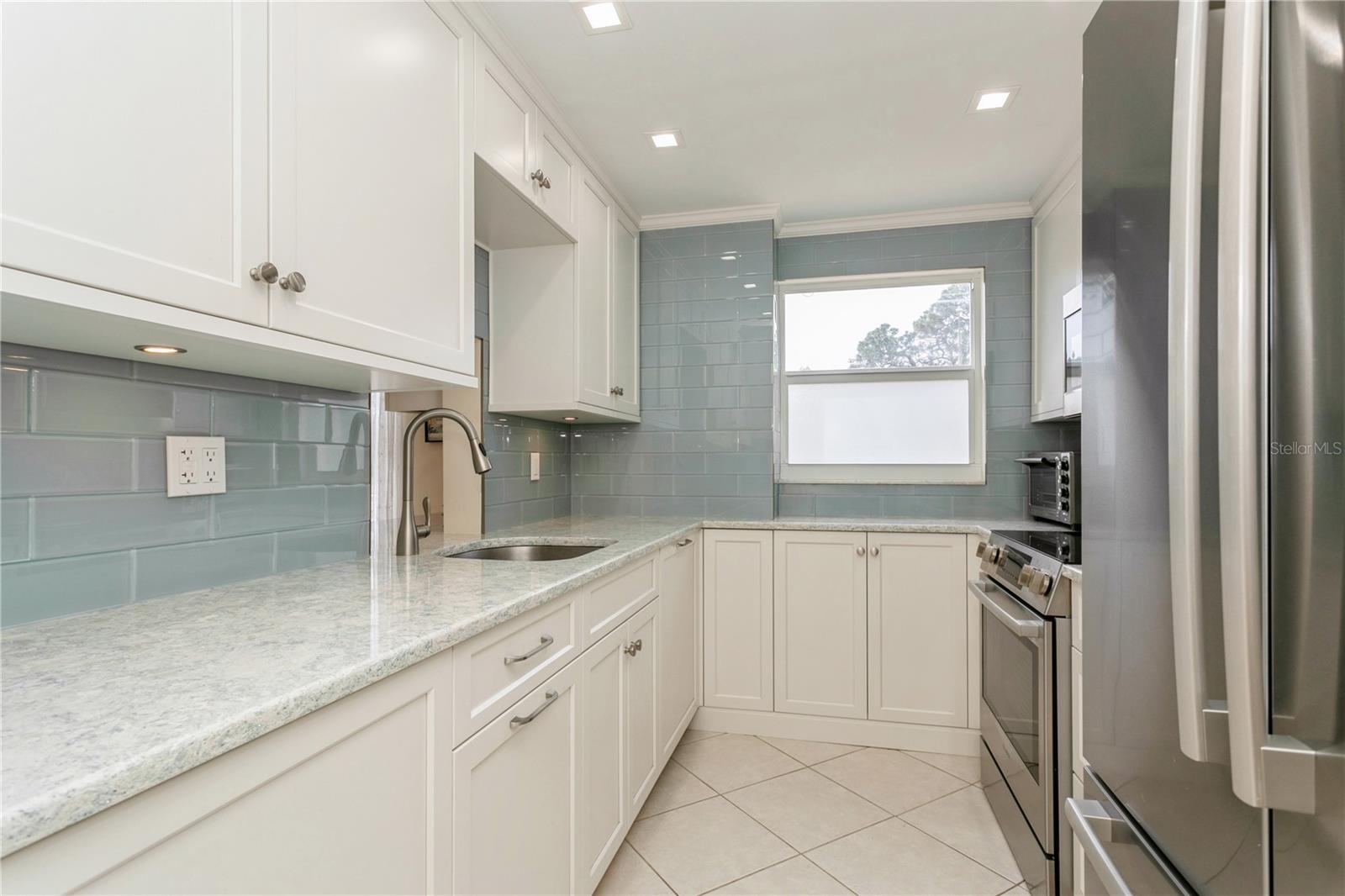 244 SAINT AUGUSTINE AVE #107, VENICE, FL, 34285
