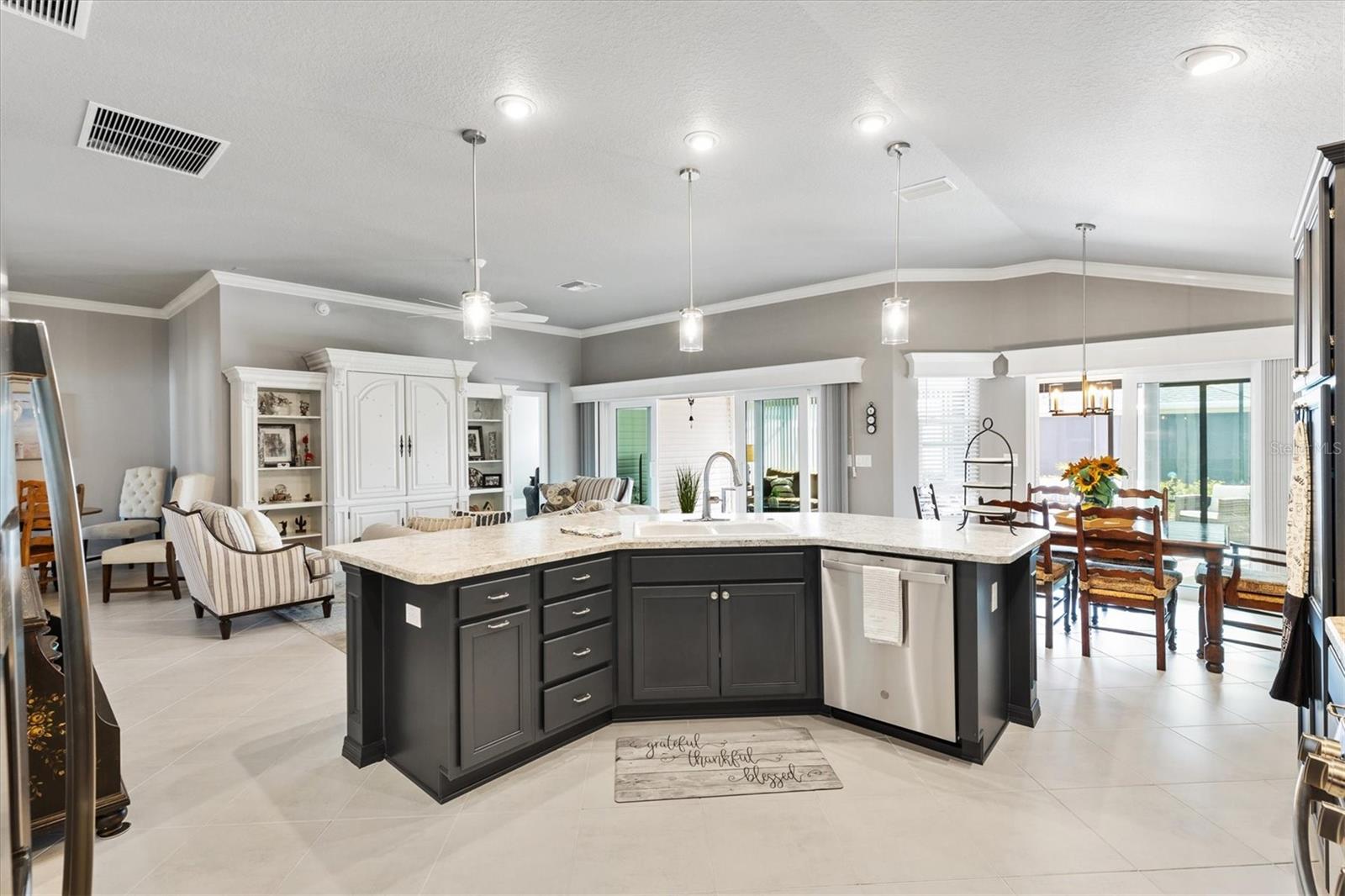 2484 LYNETTE AVE, THE VILLAGES, FL, 32163