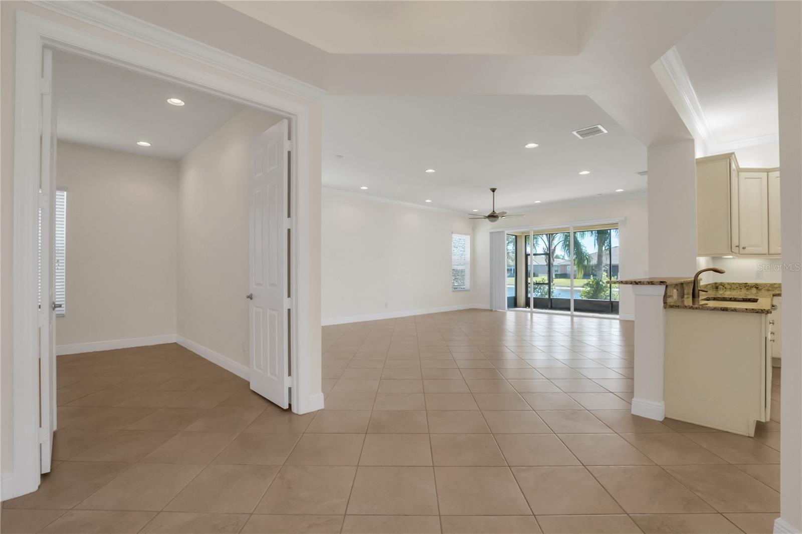 4846 SANDY GLEN WAY, WIMAUMA, FL, 33598