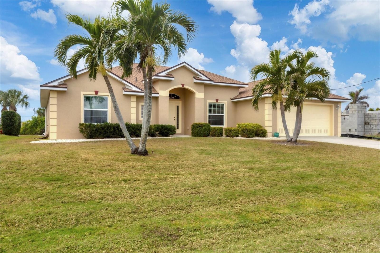 193 TOURNAMENT RD, ROTONDA WEST, FL, 33947