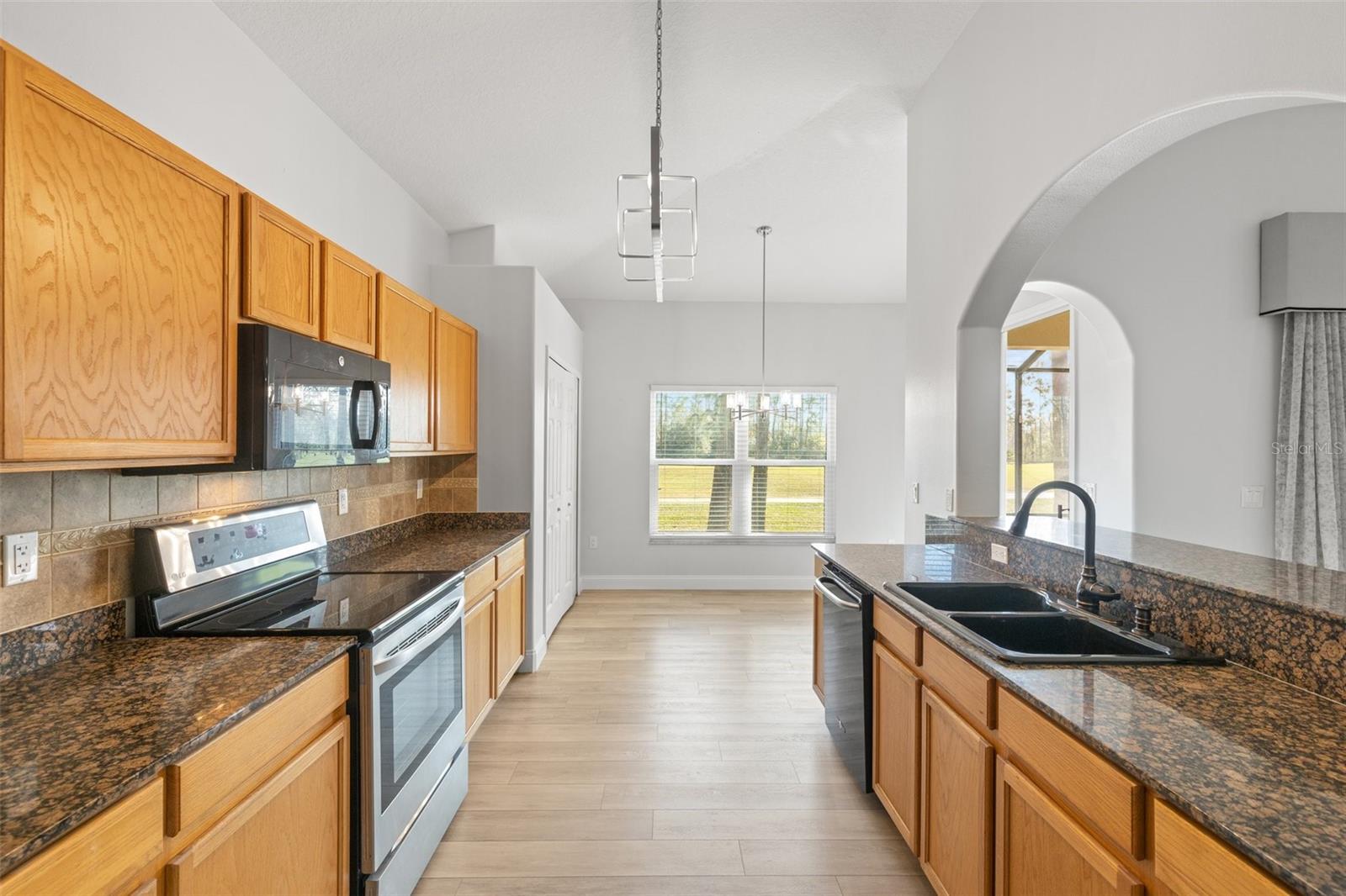 10500 OLD TAMPA BAY DR, SAN ANTONIO, FL, 33576