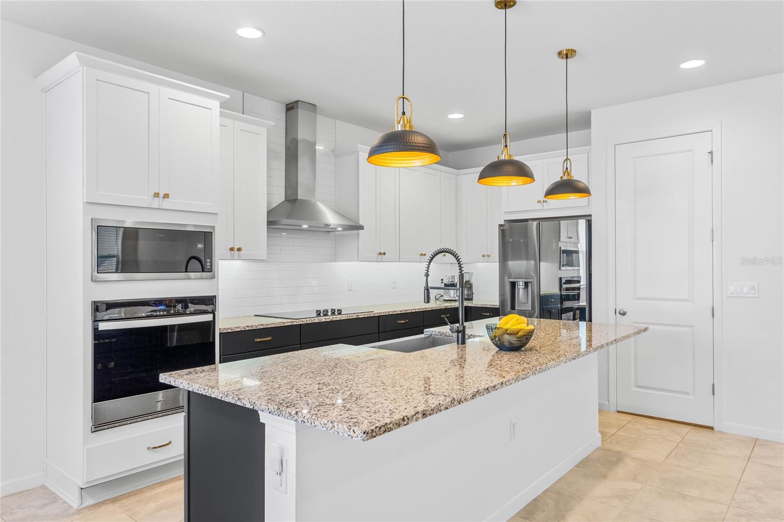 15005 LAKE BESSIE LOOP, WINTER GARDEN, FL, 34787