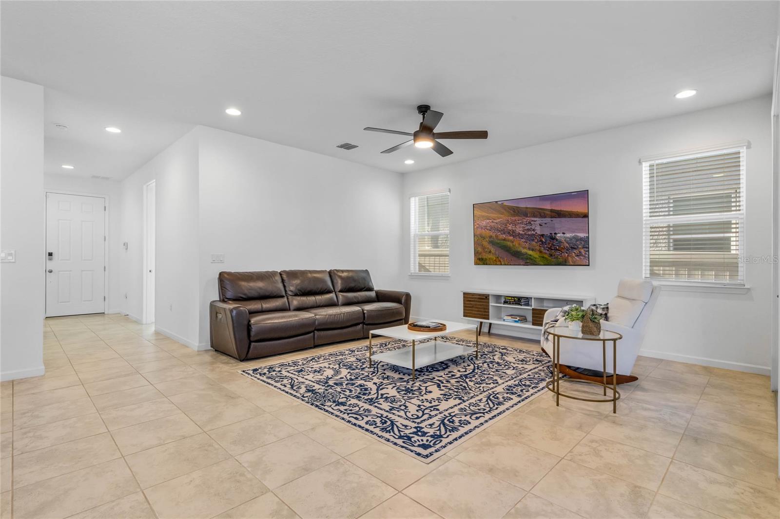 15005 LAKE BESSIE LOOP, WINTER GARDEN, FL, 34787