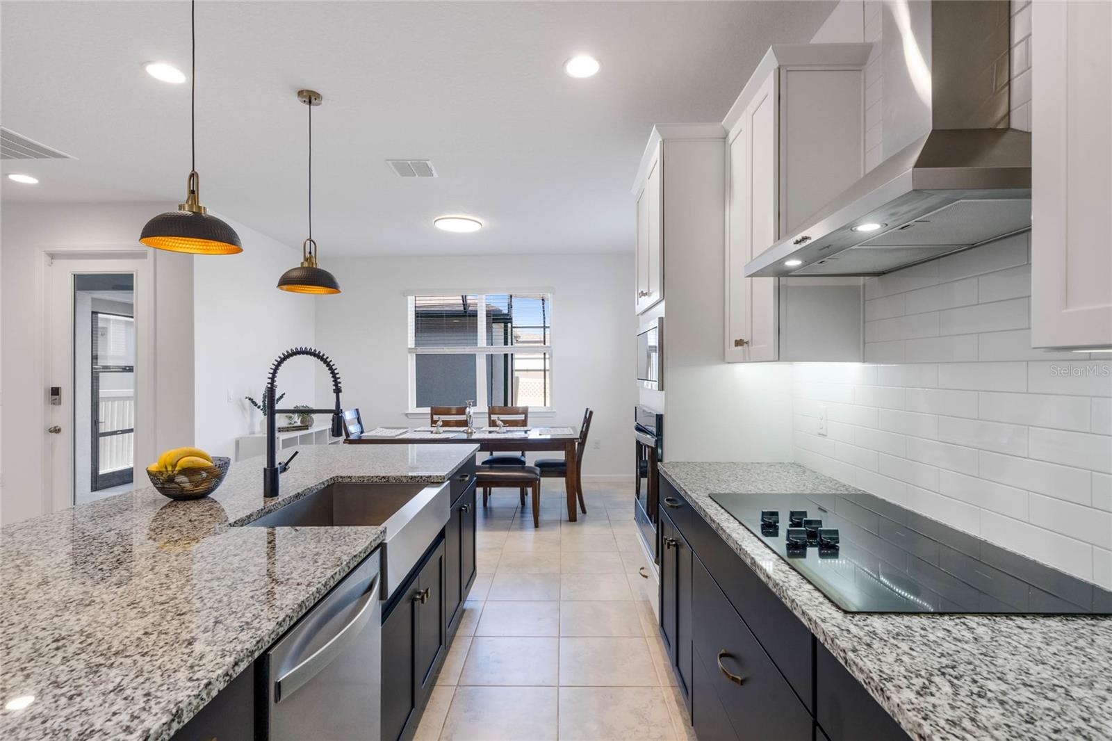 15005 LAKE BESSIE LOOP, WINTER GARDEN, FL, 34787