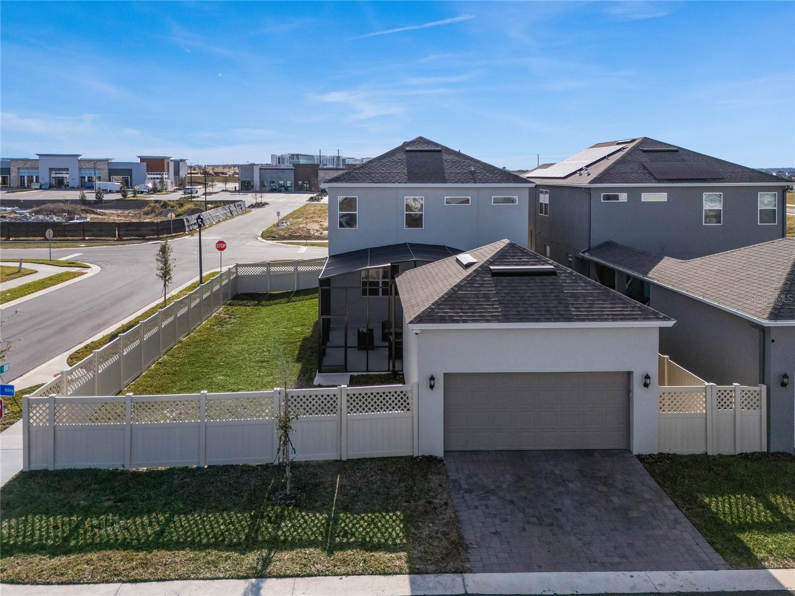 15005 LAKE BESSIE LOOP, WINTER GARDEN, FL, 34787