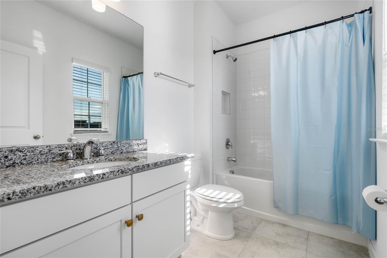 15005 LAKE BESSIE LOOP, WINTER GARDEN, FL, 34787