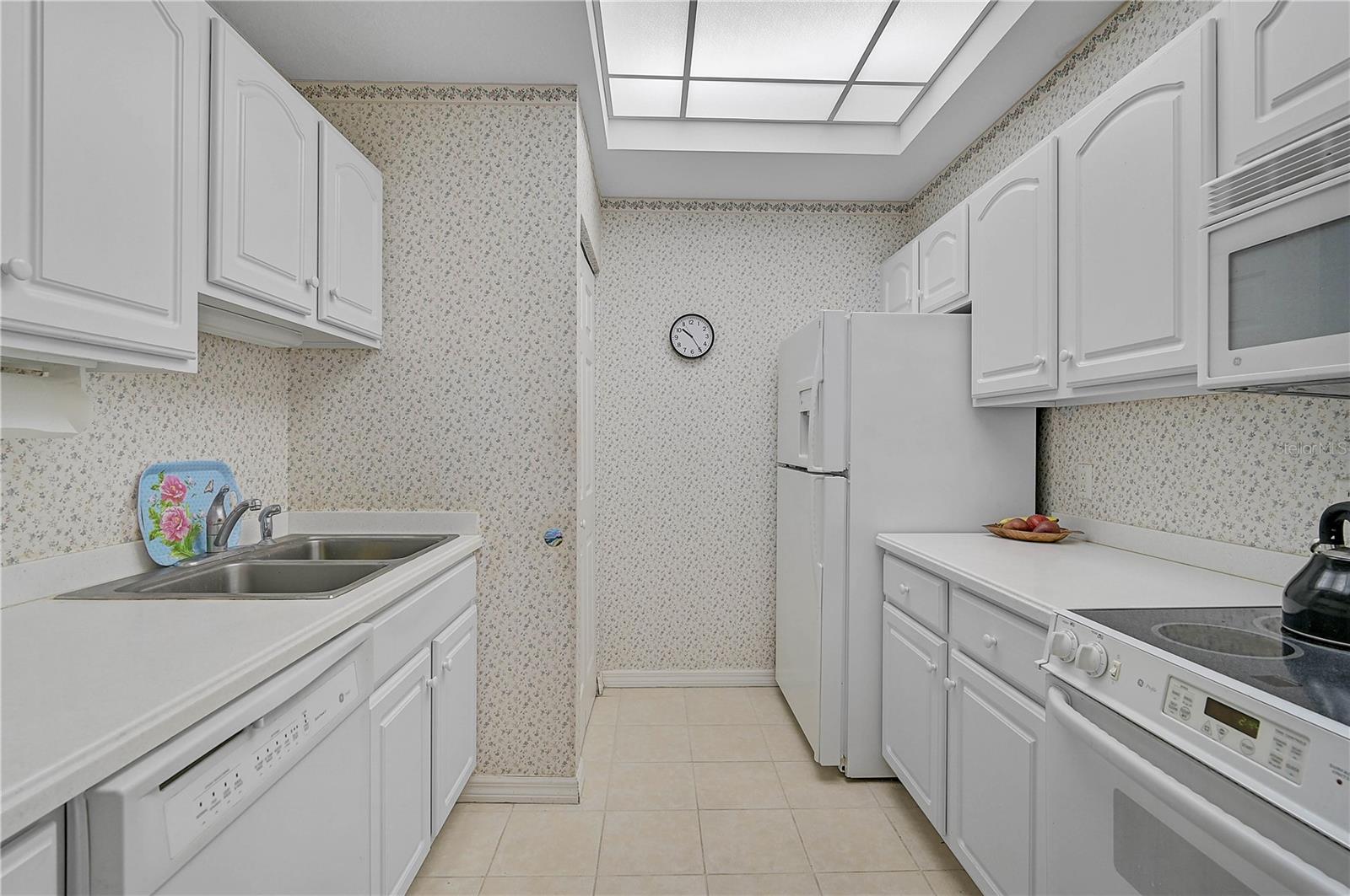 3730 CADBURY CIR #300, VENICE, FL, 34293