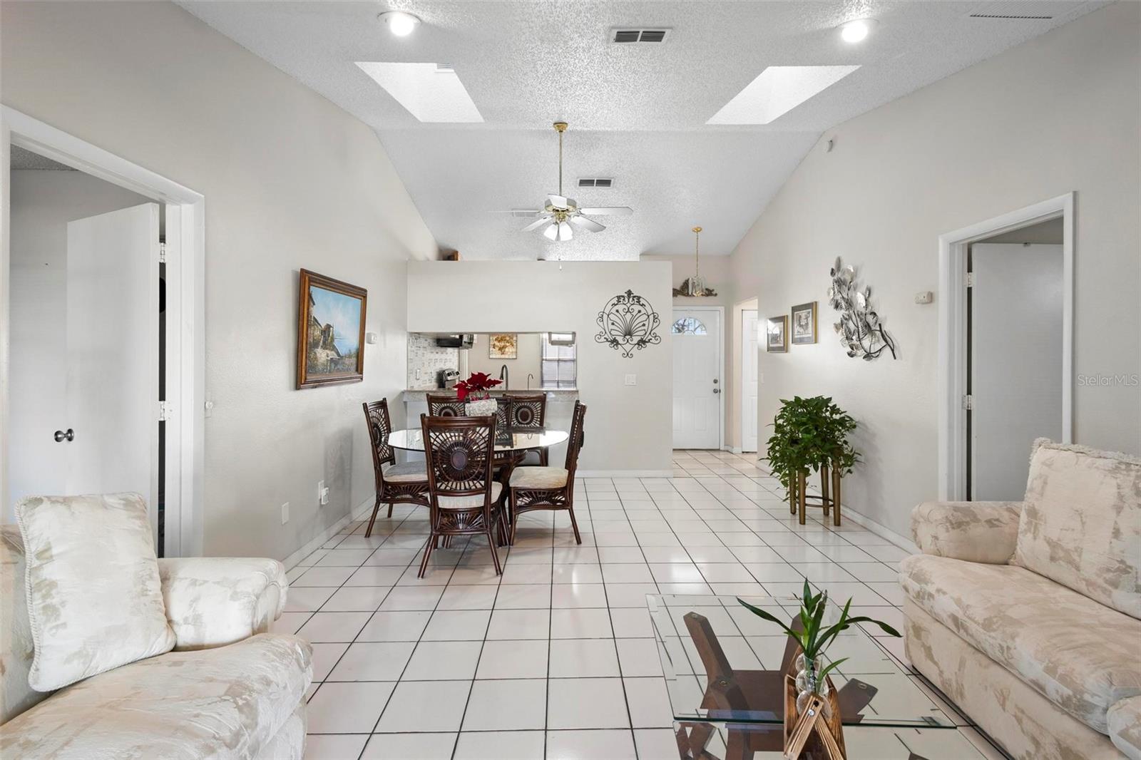 2567 ACADEMY AVE, DELTONA, FL, 32738