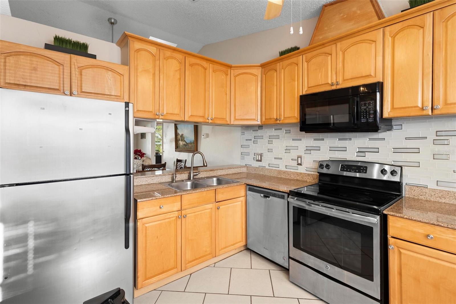 2567 ACADEMY AVE, DELTONA, FL, 32738