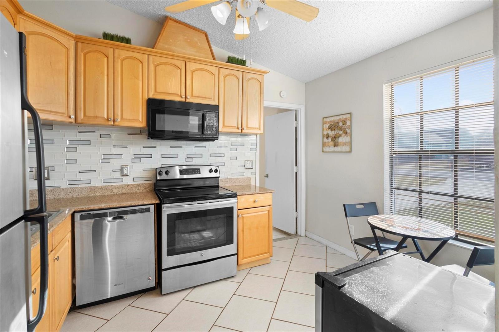 2567 ACADEMY AVE, DELTONA, FL, 32738