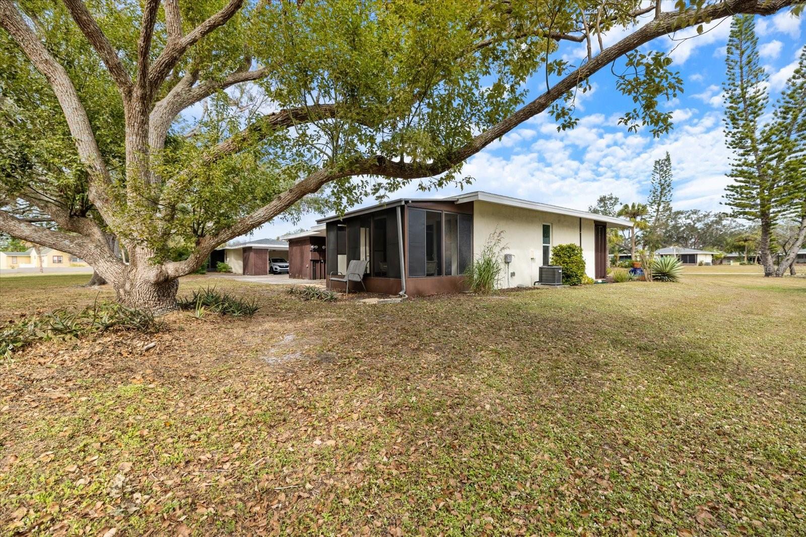3250 RAMBLEWOOD CIR, SARASOTA, FL, 34237