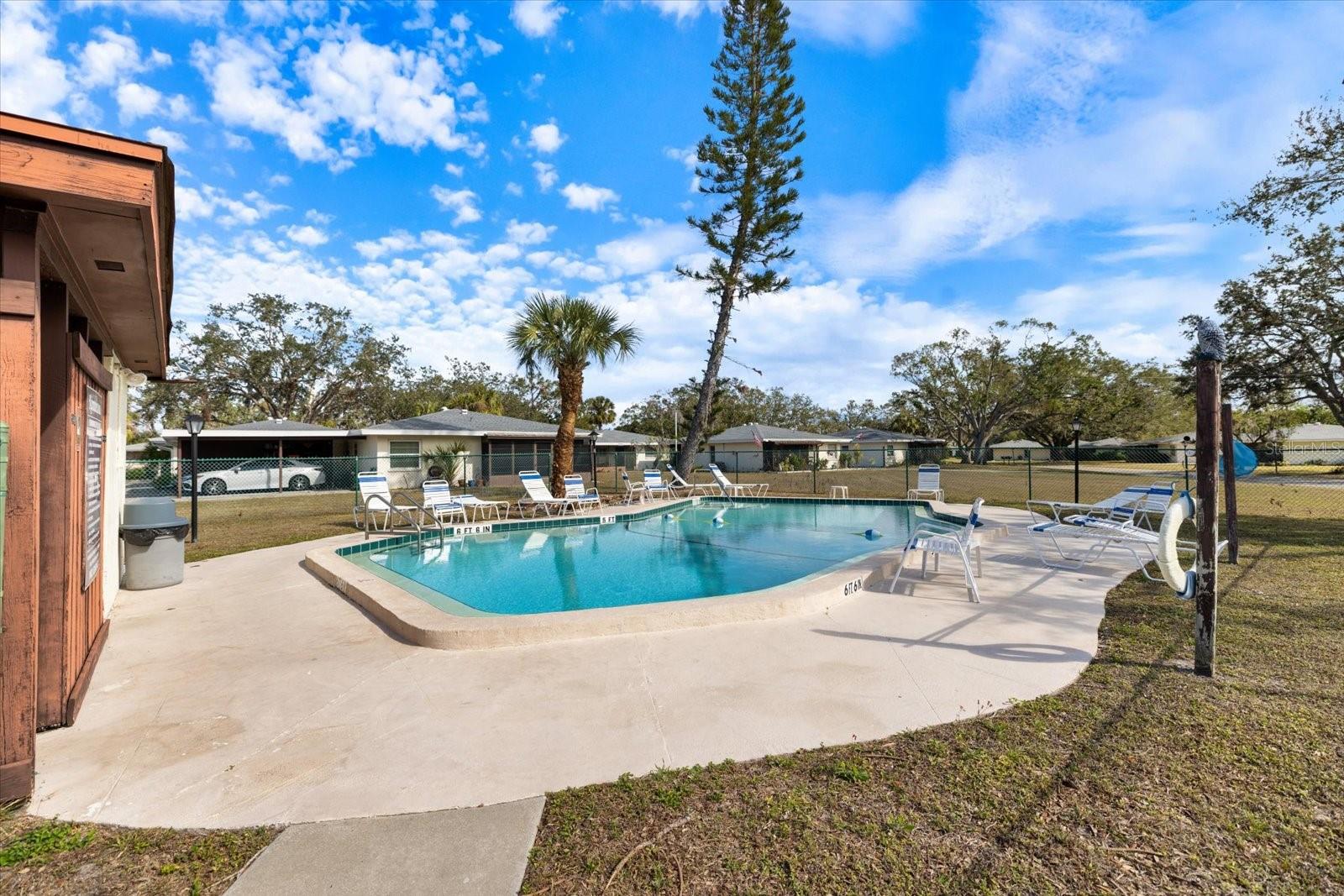 3250 RAMBLEWOOD CIR, SARASOTA, FL, 34237