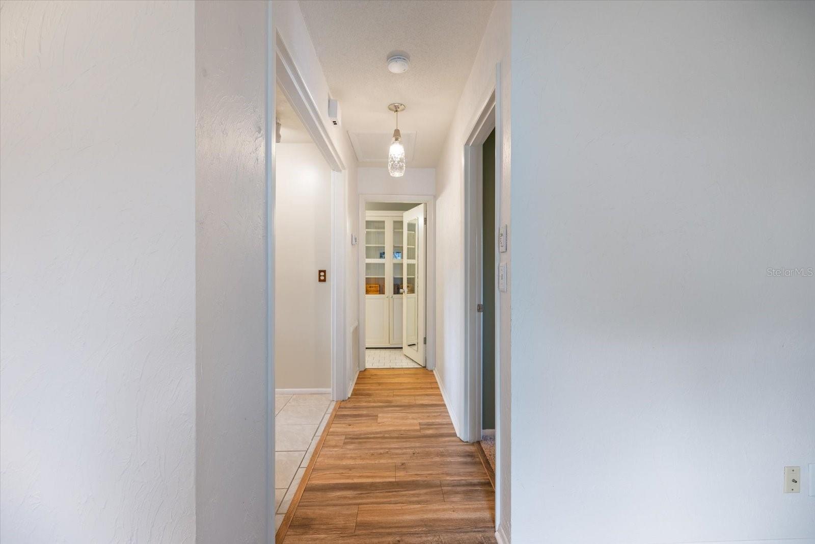 3250 RAMBLEWOOD CIR, SARASOTA, FL, 34237