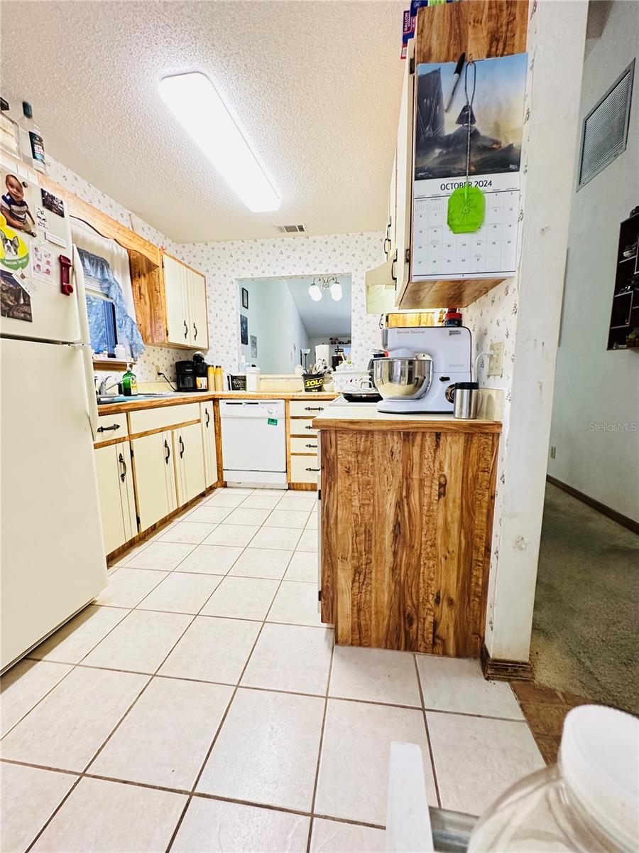 156 LAKEWOOD VILLAGE CIR #156, DAYTONA BEACH, FL, 32119