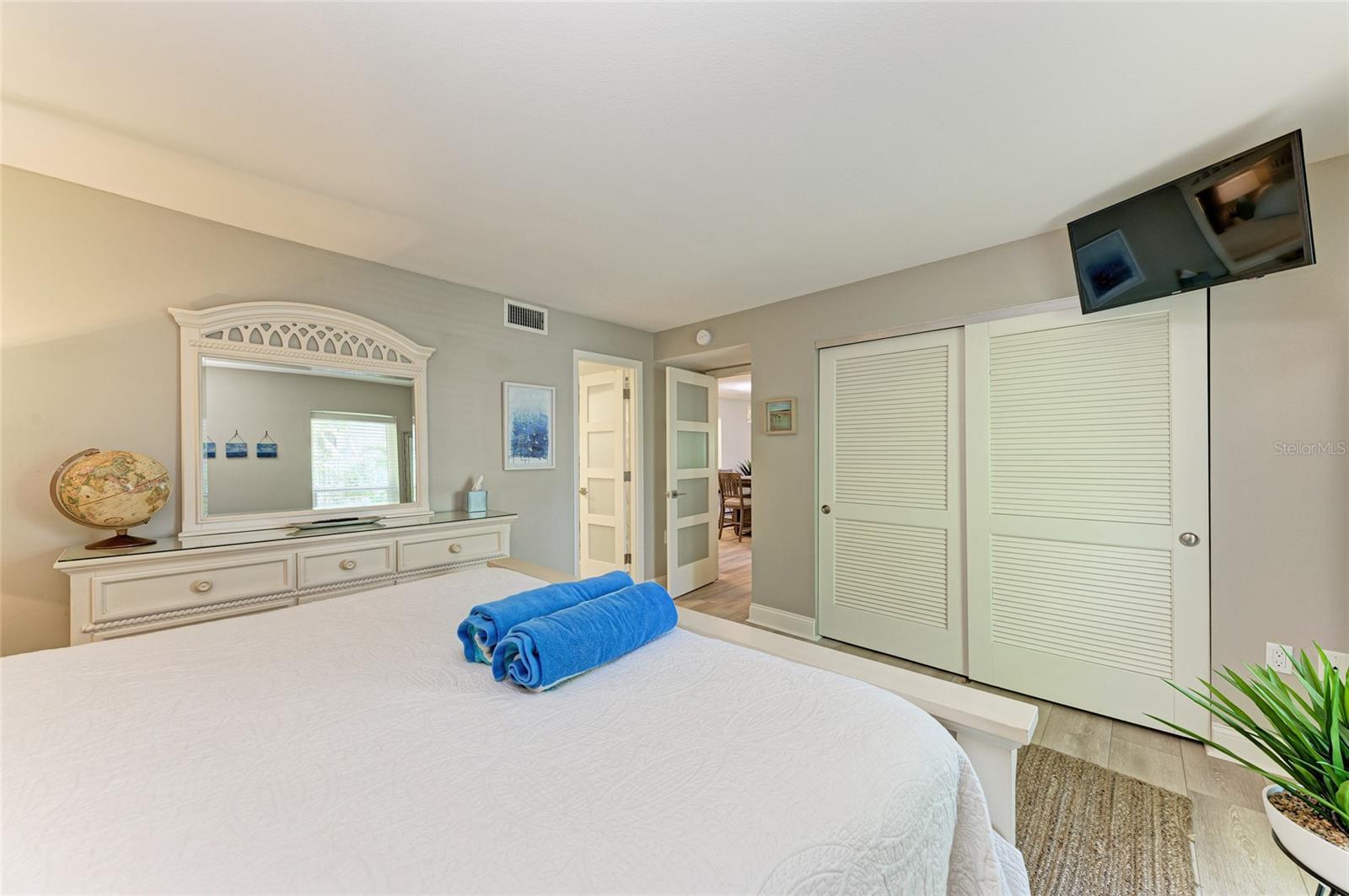 5125 GULF OF MEXICO DR #7, LONGBOAT KEY, FL, 34228