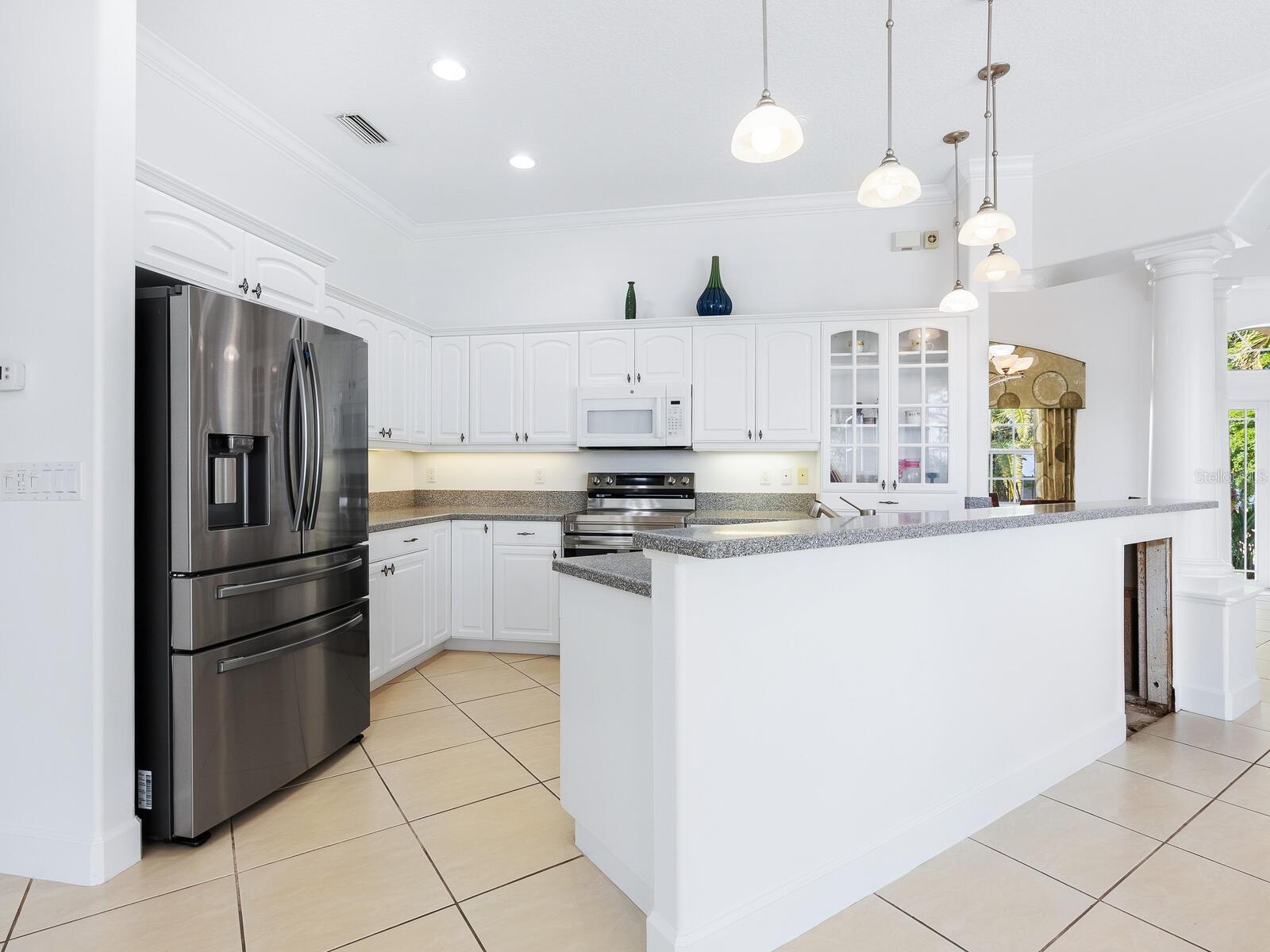 12317 BAYPOINTE TER, CORTEZ, FL, 34215