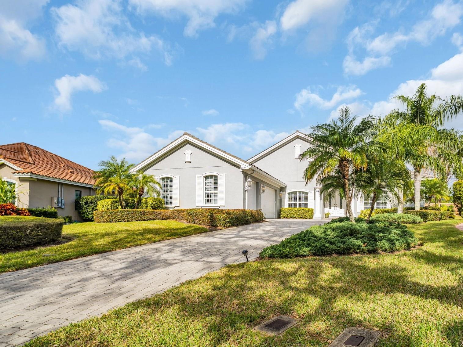 2607 GRAND LAKESIDE DR, PALM HARBOR, FL, 34684