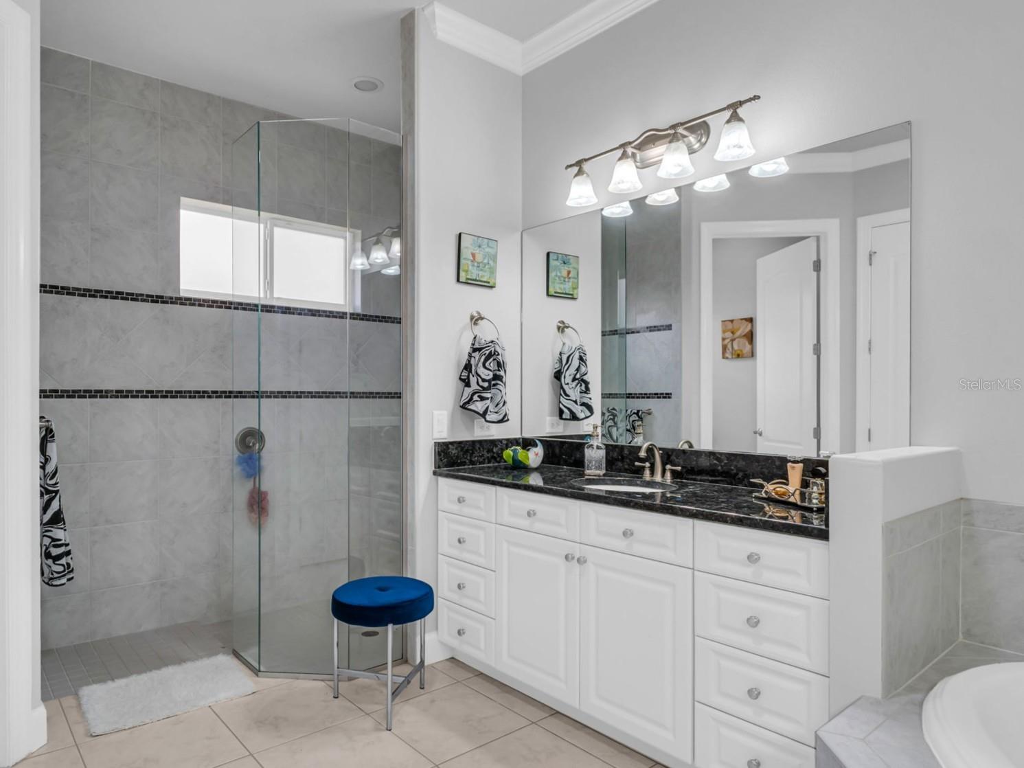 2607 GRAND LAKESIDE DR, PALM HARBOR, FL, 34684