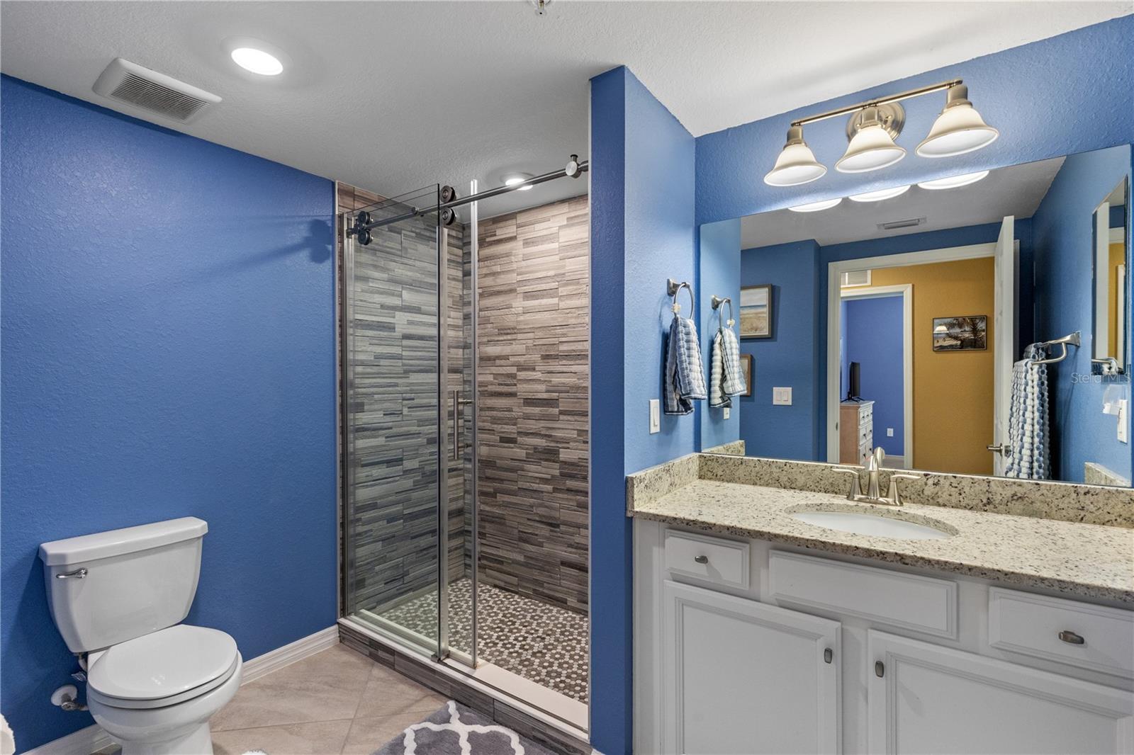 6065 WORSHAM LN #104, BRADENTON, FL, 34211